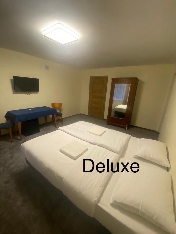 Lesna Polana Bed & Breakfast Sekocin Exterior photo